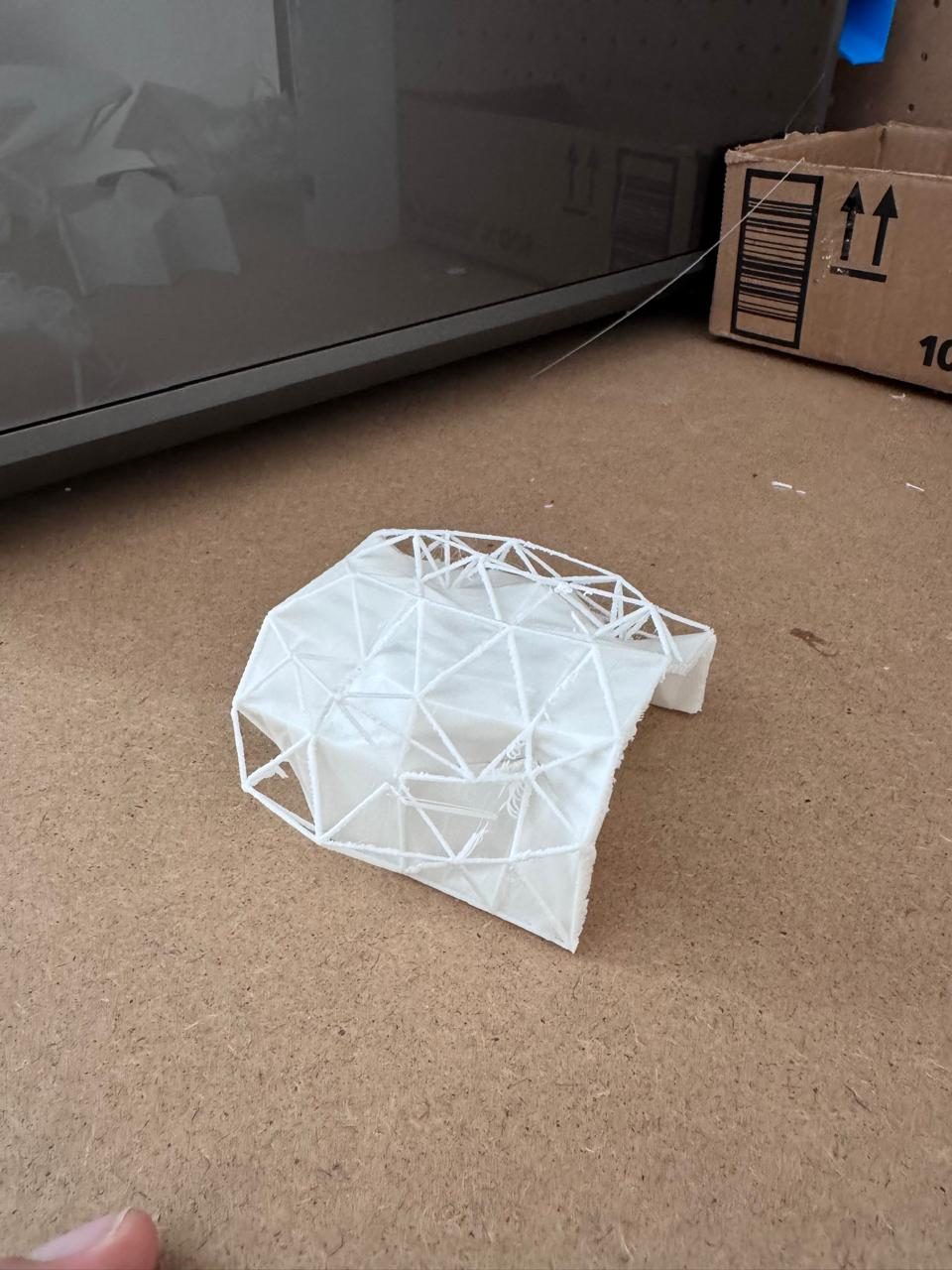 Estructura shell triangulada impresa en 3D
